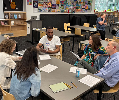 Members of the Wallace-PPS cohort participate in a classroom discussion.
